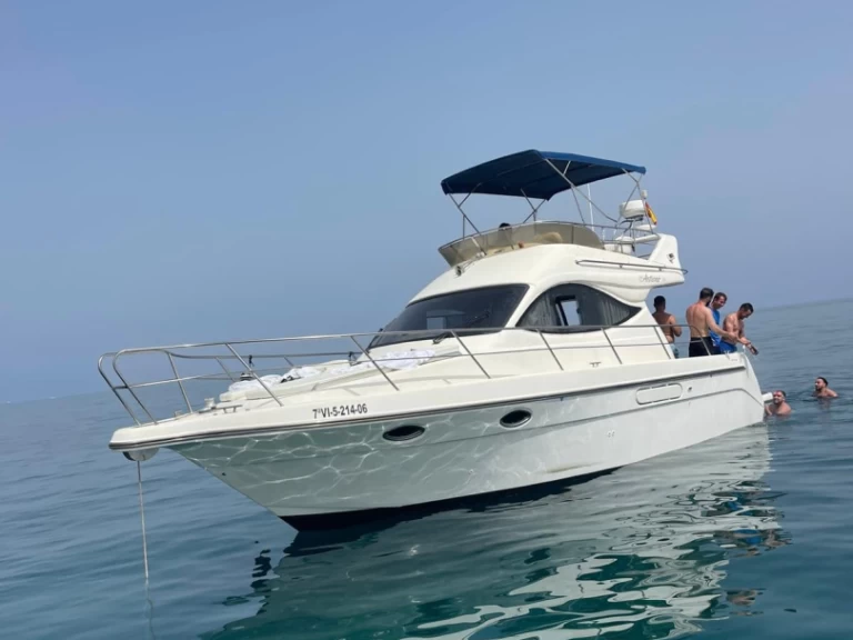 Bootverhuur Fuengirola goedkoop Astinor 34 Cruiser
