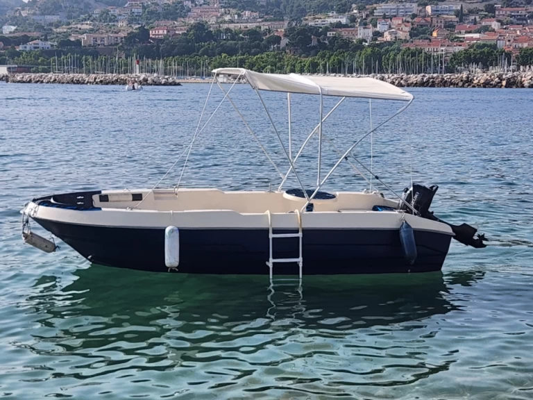 Bootverhuur Prusa Marine Prusa 450 in Marseille via SamBoat