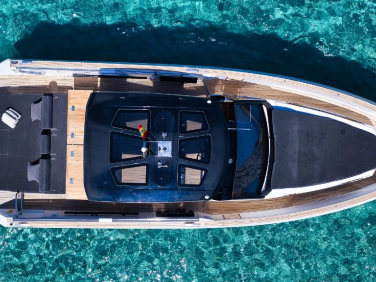 Huur een Fjord Fjord 44 Open in Ibiza Town