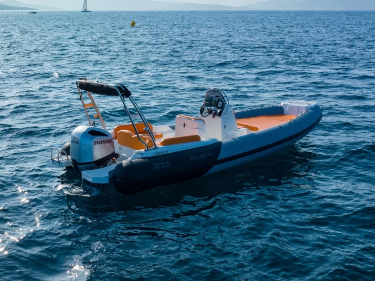 Fanale marine  FANALE 700 FALCHETTU te huur van particulier of professional in Porto Pollo