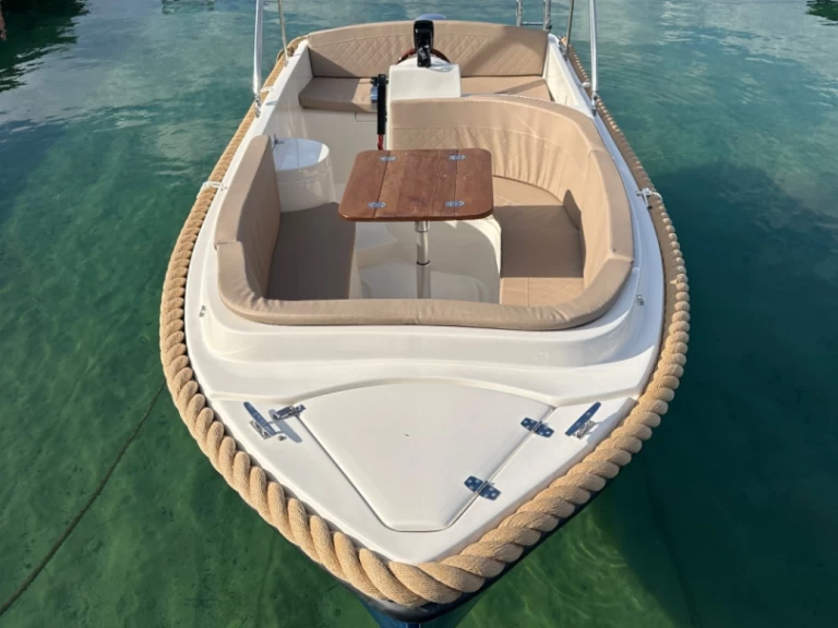 Huur een kruger KRUGER 485 in Porto Pollo