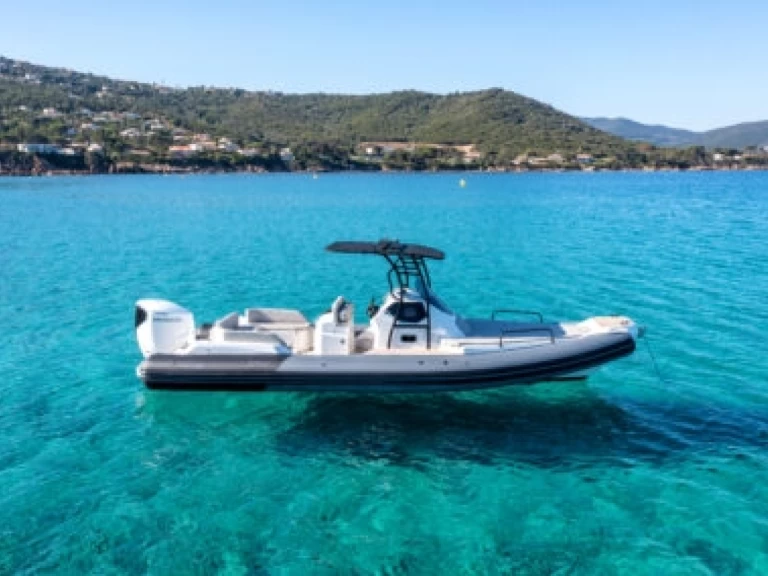 Verhuur RIB Fanale marine  met vaarbewijs