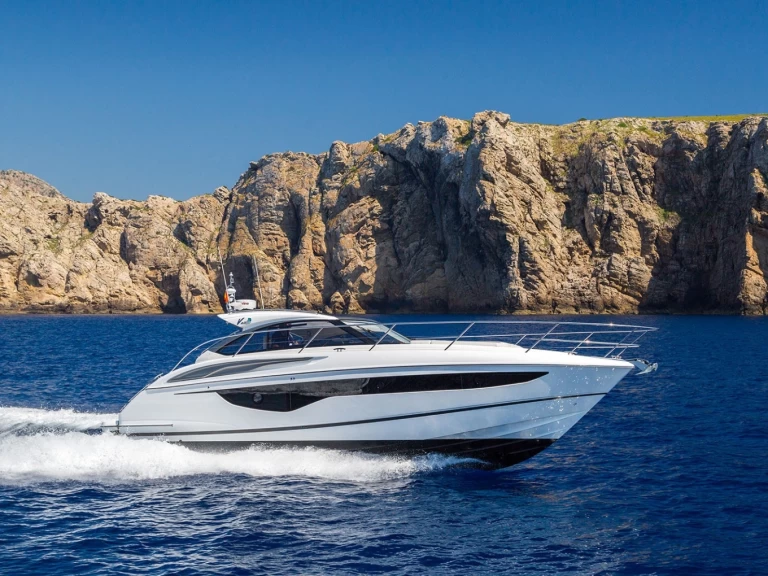 Bootverhuur Princess Princess V40 in Port Grimaud via SamBoat