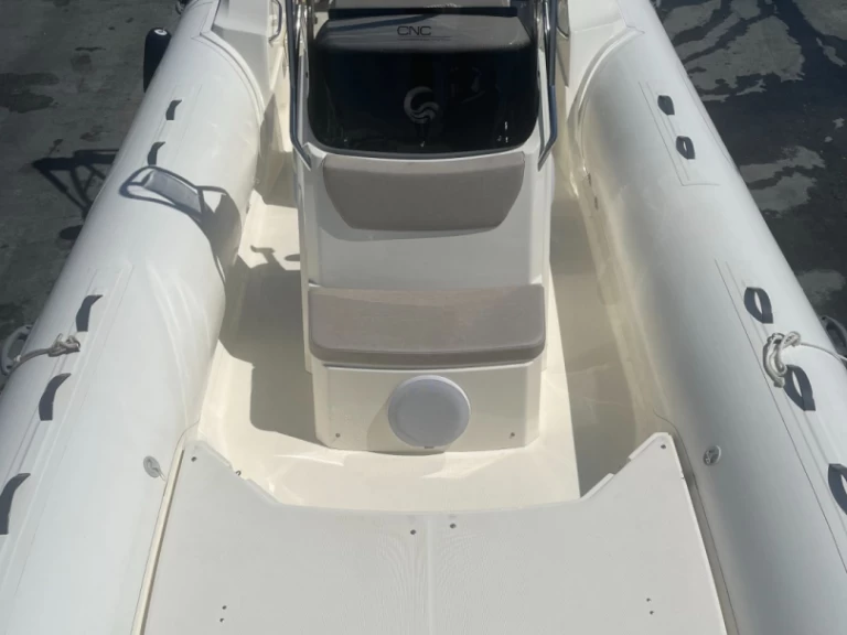 Bootverhuur Capelli CAPELLI 700 TEMPEST OPEN in Port Grimaud via SamBoat