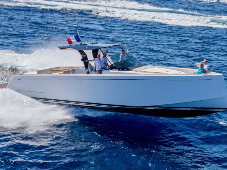 Jachthuur in Port Grimaud - Pardo Yachts Pardo 43 via SamBoat