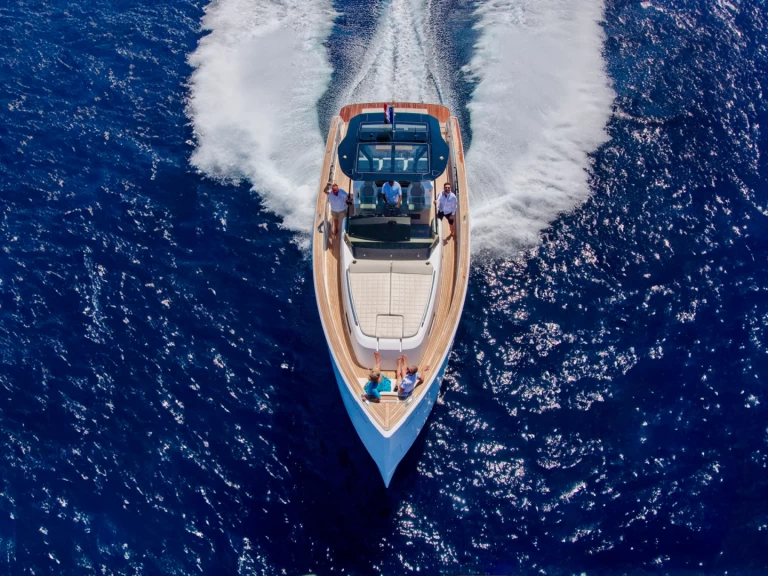 Huur een Pardo Yachts Pardo 43 in Port Grimaud