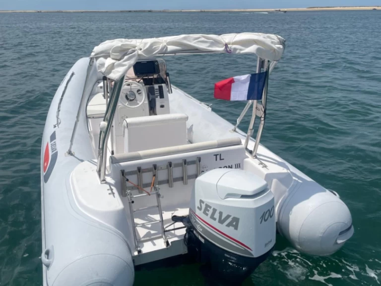 Bootverhuur Lomac selva 600 in Cap Ferret via SamBoat