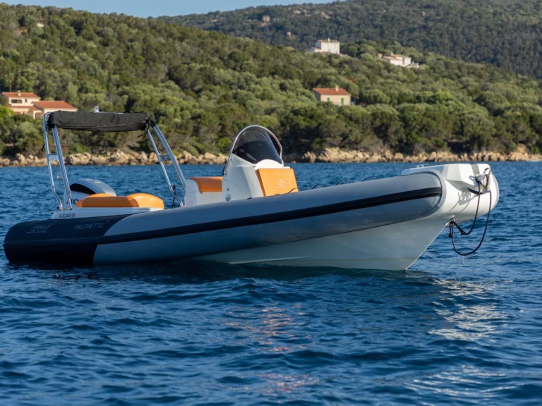 Huur een Fanale marine  FANALE 700 FALCHETTU in Porto Pollo