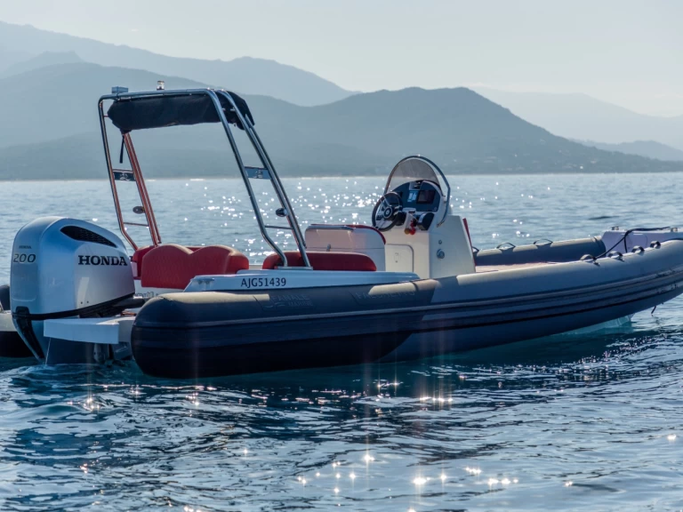 Huur RIB met of zonder schipper Fanale marine  in Porto Pollo