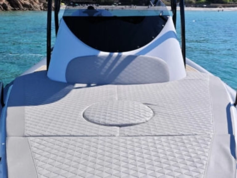 Verhuur RIB Fanale marine  met vaarbewijs