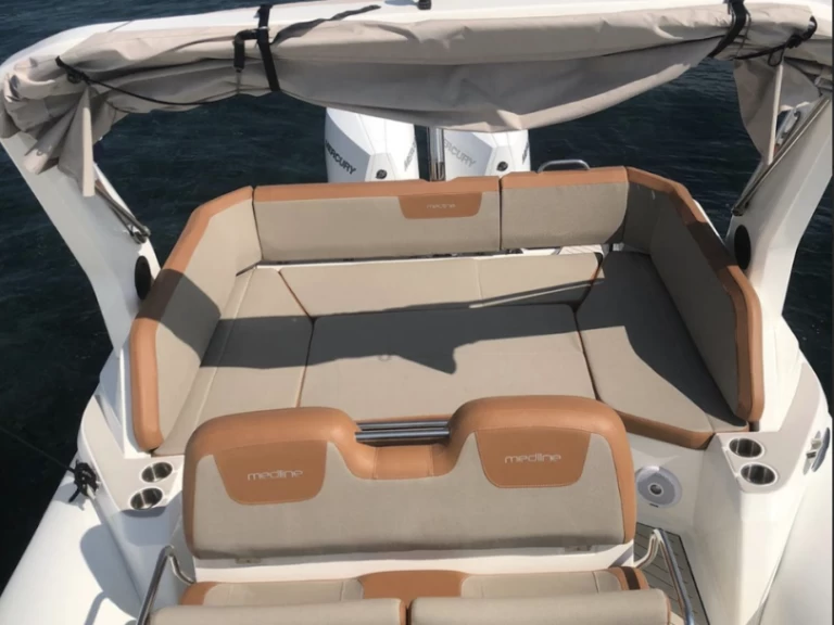 Verhuur RIB in Port Grimaud - Zodiac Medline 9