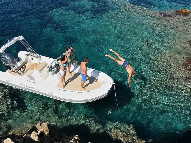 RIB te huur in Port Grimaud voor de beste prijs