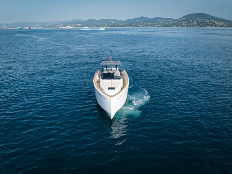 Motorboot te huur in Port Grimaud voor de beste prijs