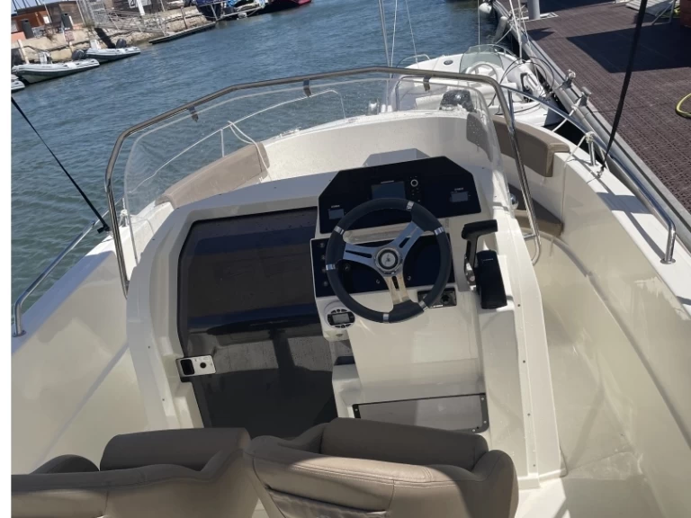 Verhuur Motorboot Pacific Craft met vaarbewijs