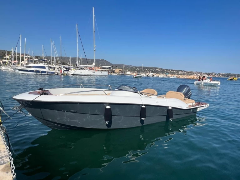 Bootverhuur Clear Libra open 7.5 in Saint-Raphaël via SamBoat