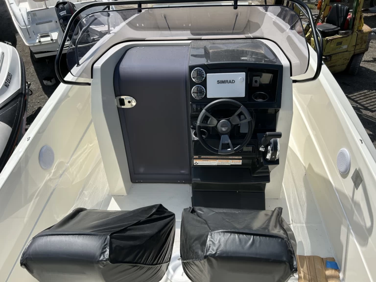 Huur een Quicksilver 705 Open in Saint-Martin-de-Ré