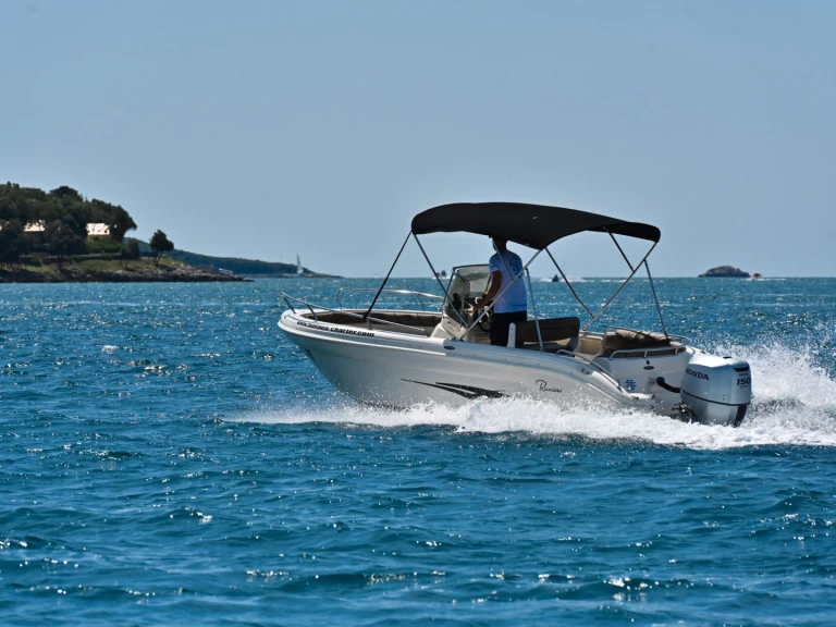 Bootverhuur Ranieri Voyager 640 in Funtana-Fontane via SamBoat