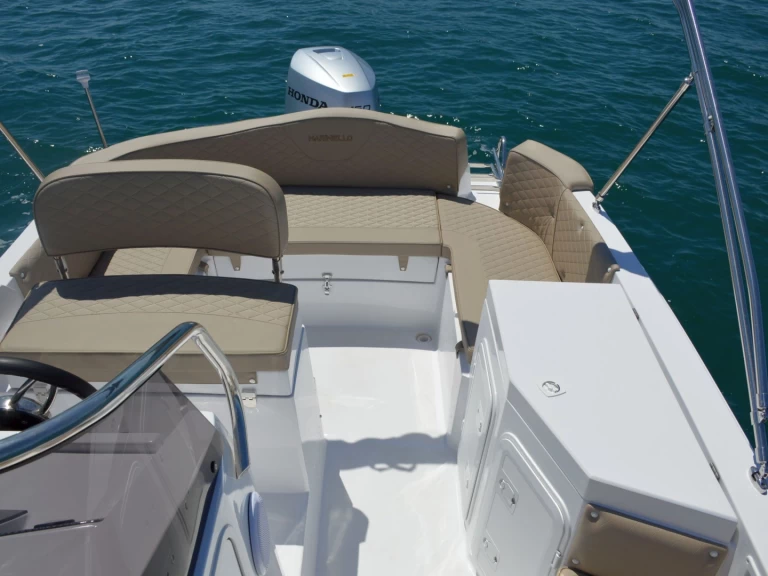 Bootverhuur Funtana-Fontane goedkoop Eden 22