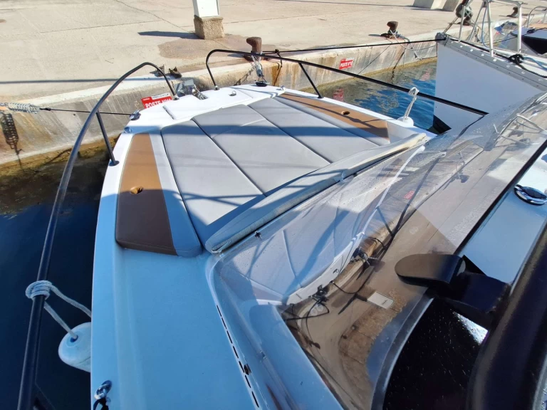 Jachthuur in Port-de-Bouc - Bénéteau Flyer7 via SamBoat