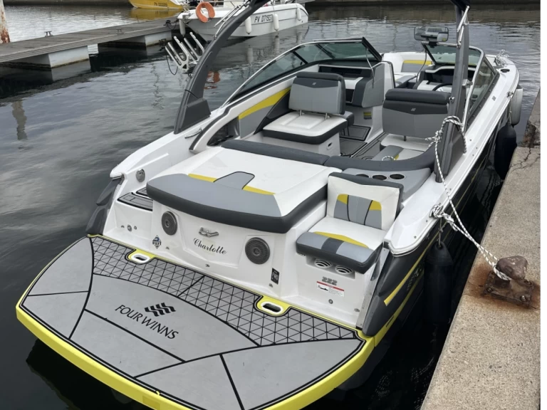 Verhuur Motorboot Four Winns met vaarbewijs