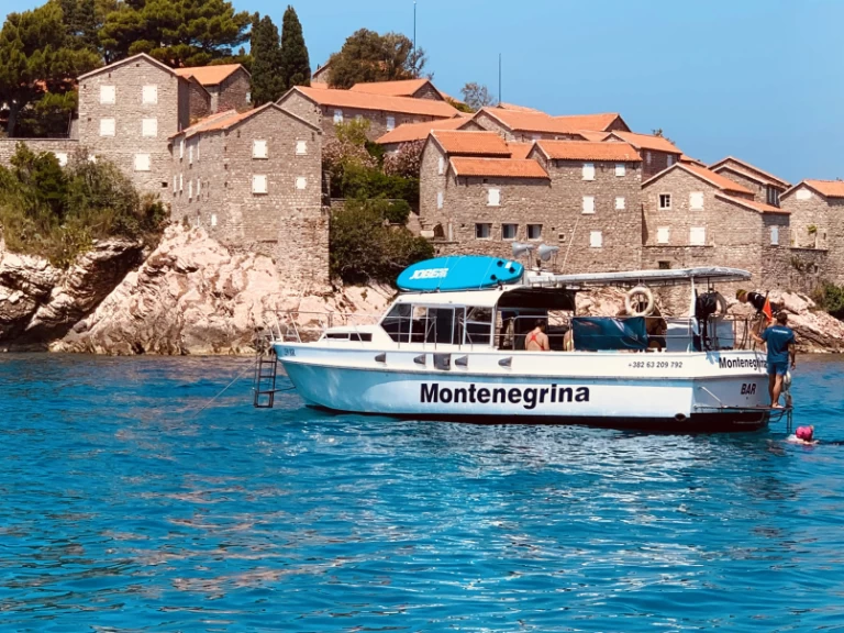 Huur Motorboot met of zonder schipper Ocean Yachts in Bar