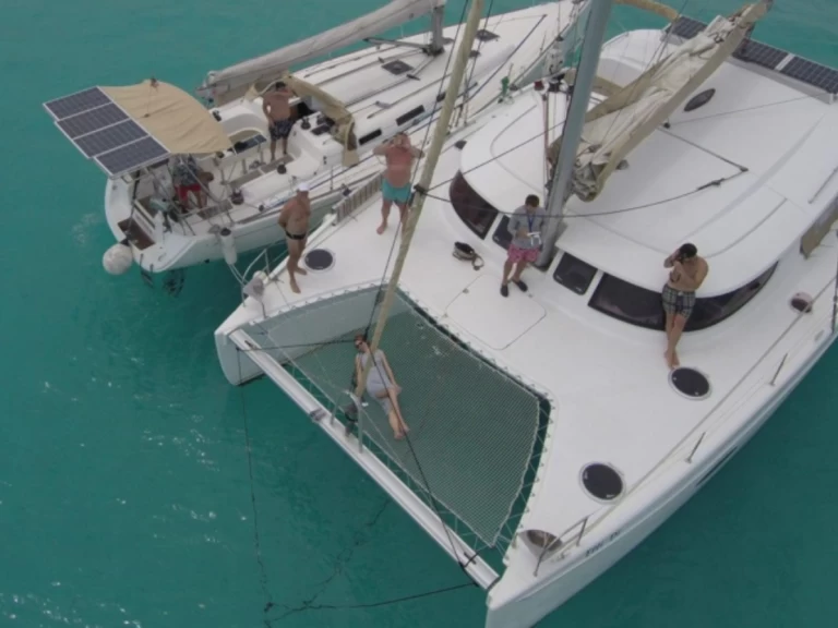 Huur Catamaran met of zonder schipper Fountaine Pajot in Porto Montenegro