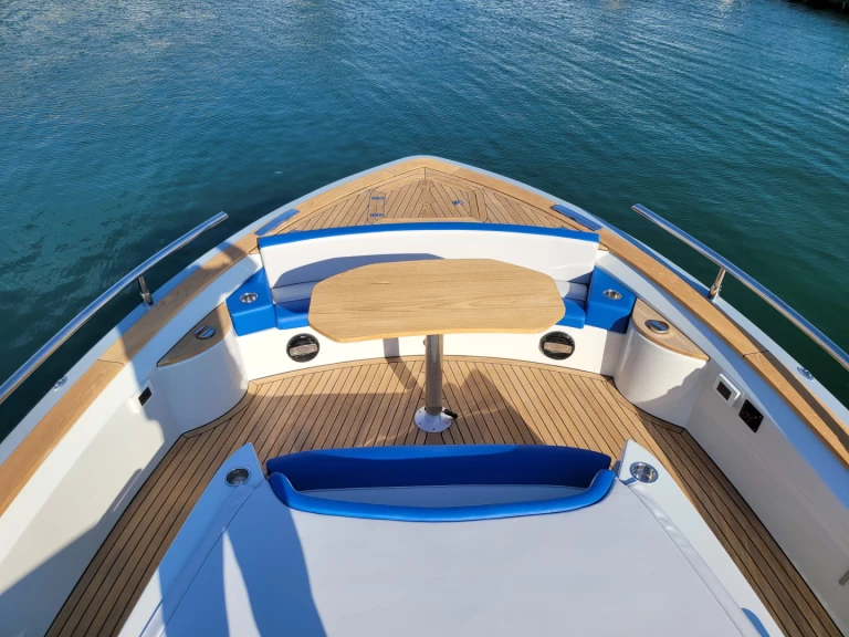 Motorboot te huur in Sorrento voor de beste prijs