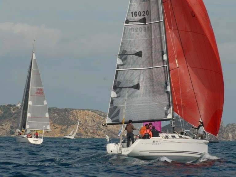 Verhuur Zeilboot Bénéteau met vaarbewijs