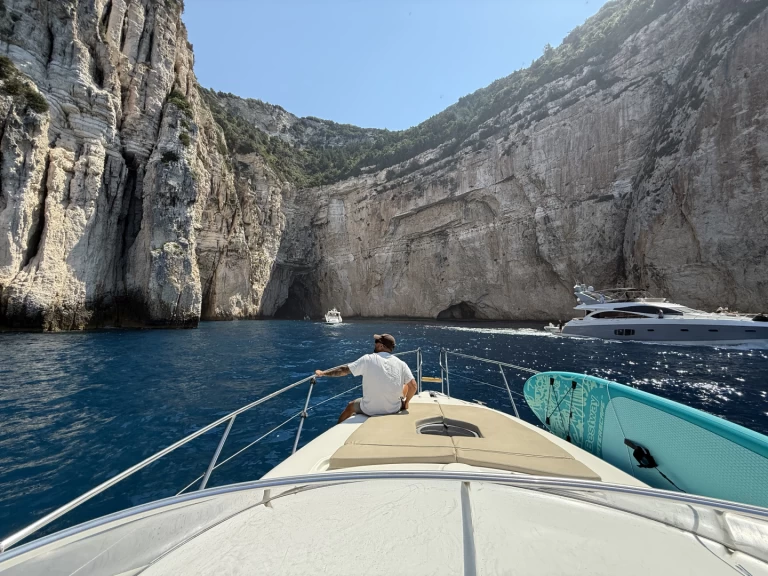 Verhuur Motorboot Gobbi met vaarbewijs