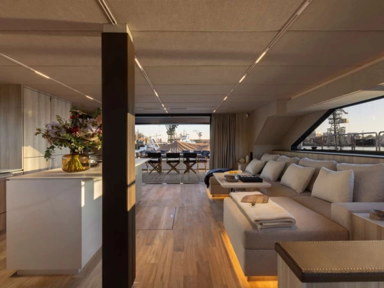 Moon Yacht Moon 60 Hull 8 2025 te huur van particulier of professional in Amerikaanse Maagdeneilanden