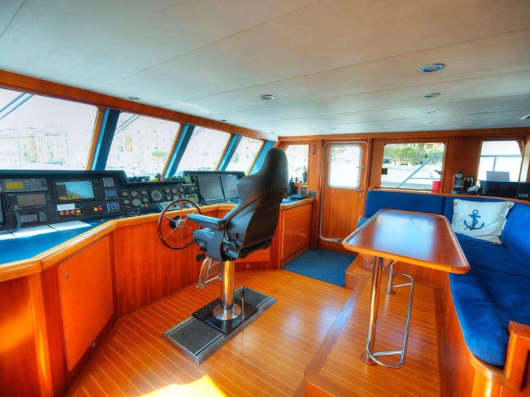 Bootverhuur Valletta goedkoop VOYAGER