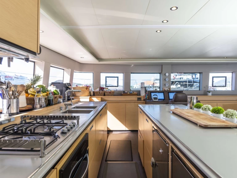 Lagoon HULYA te huur van particulier of professional in Bahama's