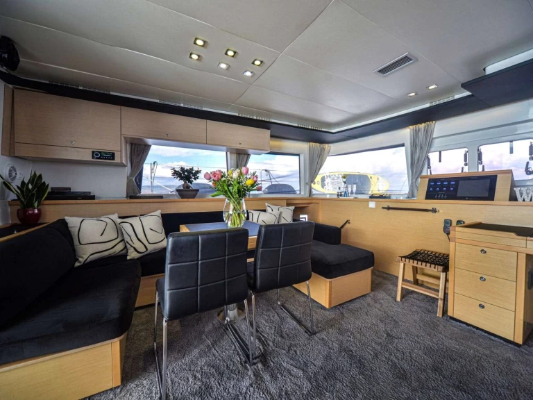 Lagoon AURA te huur van particulier of professional in Dodecanese