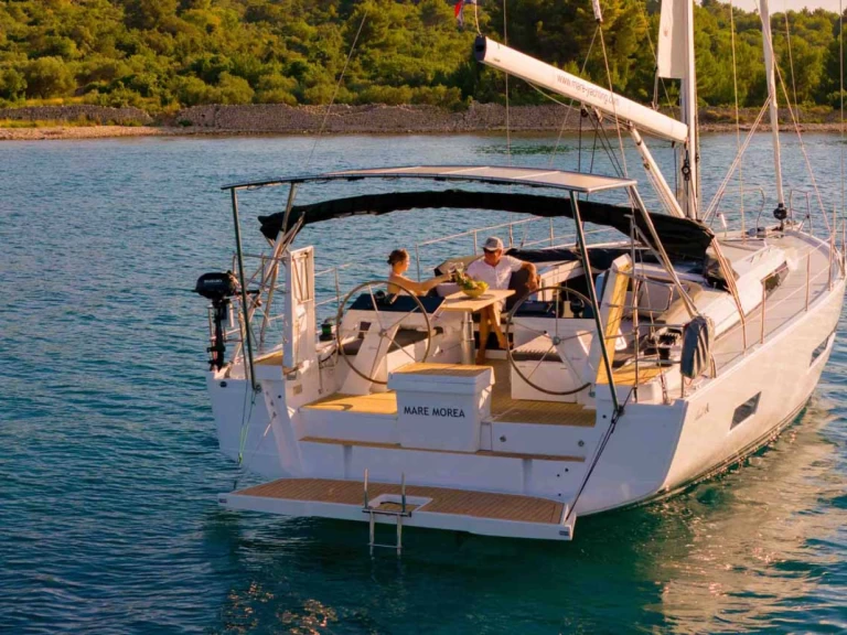 Huur Zeilboot met of zonder schipper Hanse in Šibenik