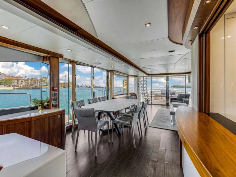 Huur Jacht met of zonder schipper Sunseeker in Miami