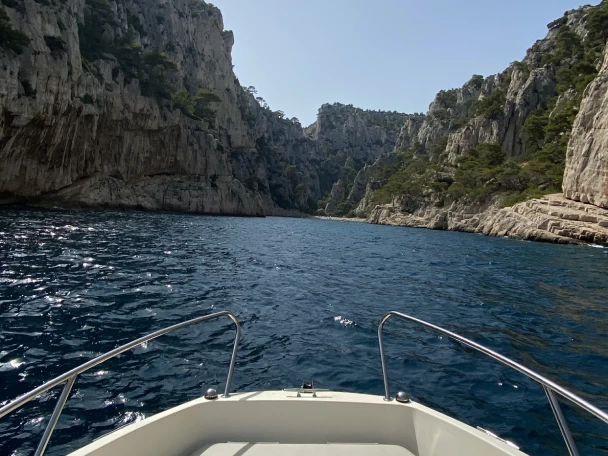 Motorboot te huur in La Ciotat voor de beste prijs