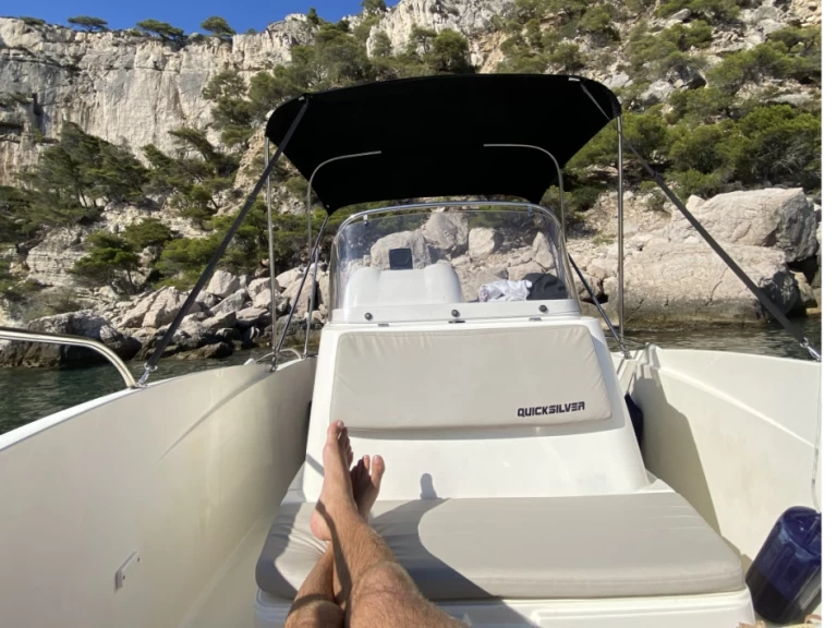 Verhuur Motorboot in La Ciotat - Quicksilver Activ 555 Open