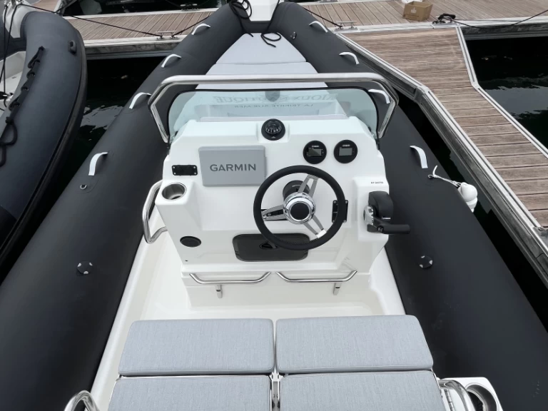 Verhuur RIB Zodiac met vaarbewijs