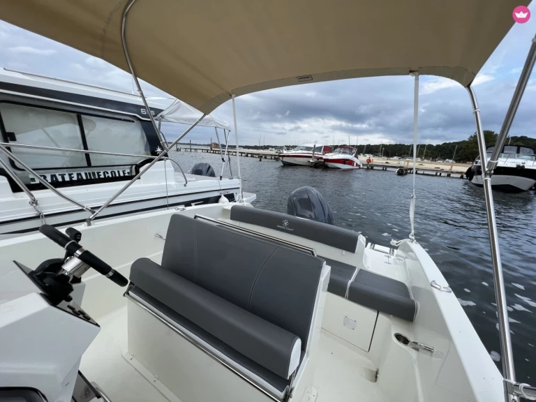 Motorboot te huur in Sainte-Rose voor de beste prijs