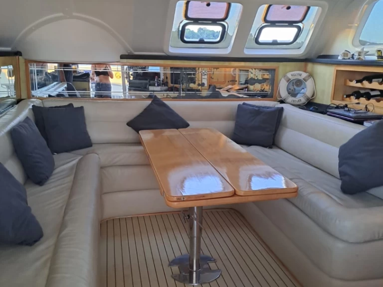 Verhuur Catamaran in Hell-Ville - Royal Cape Majestic 53