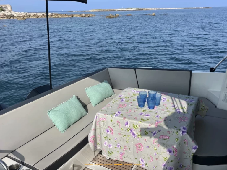 Jachthuur in Mandelieu-la-Napoule - Jeanneau Merry Fisher 895 Cruiser via SamBoat