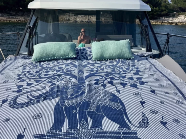 Huur een Jeanneau Merry Fisher 895 Cruiser in Mandelieu-la-Napoule