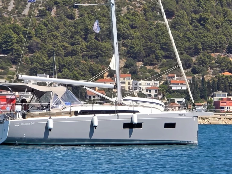 Jachthuur in Rogoznica - Bénéteau Oceanis 34.1 via SamBoat