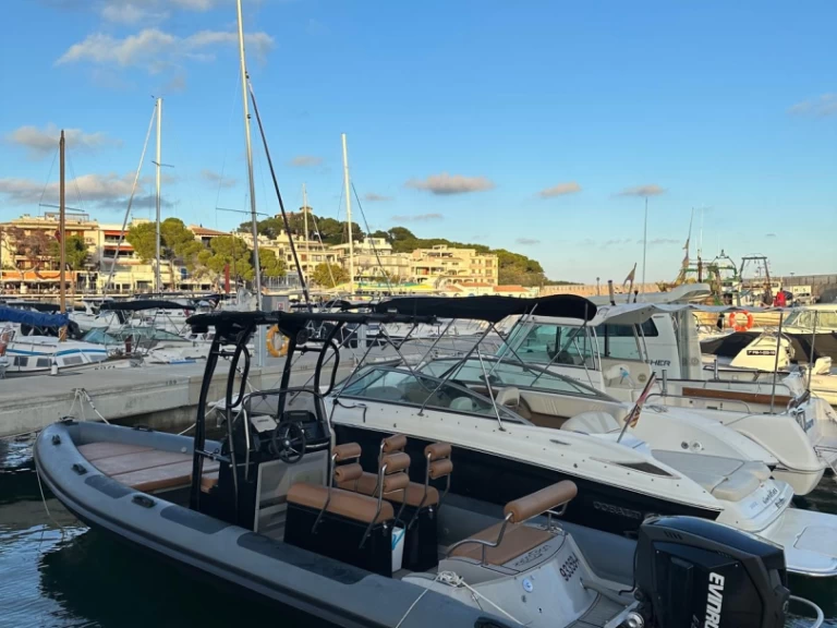 Huur een Rio Rio 700 Cruiser in Cala d'Or