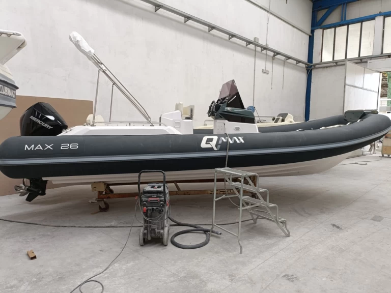 Qmax 26 Juniorboat  te huur van particulier of professional in Vulcano