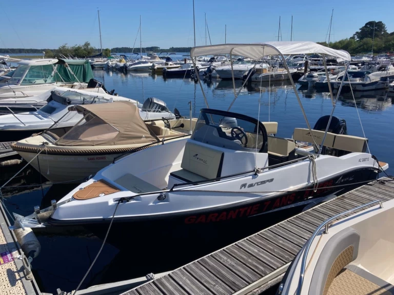 Nireus 53 Escape te huur van particulier of professional in Sanguinet