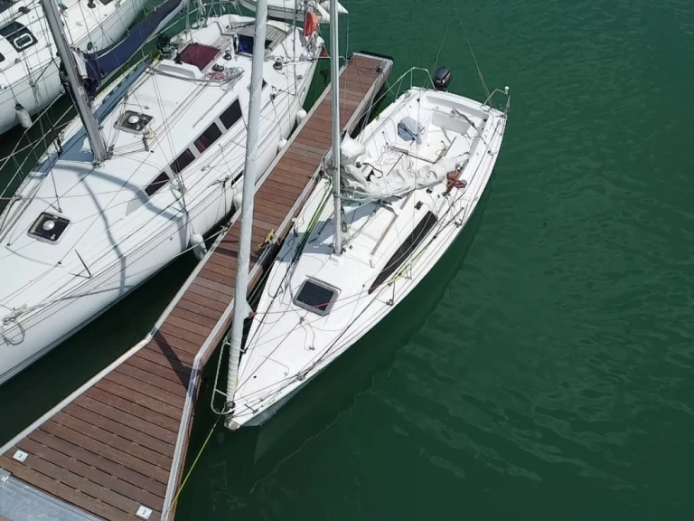 Bootverhuur Archambault Surprise in La Rochelle via SamBoat