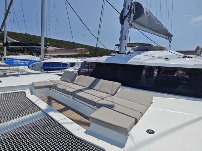 Jachthuur in Punat - Fountaine Pajot Elba 45 via SamBoat