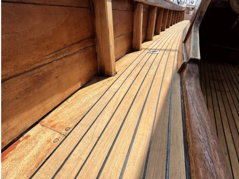 Bootverhuur Cantiere Di Pinto Antonio Motoverelo in Sant Antoni de Portmany via SamBoat