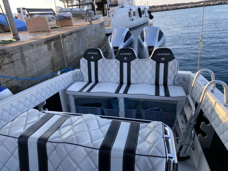 Bootverhuur Wellcraft Scarab 302 in Villa San Giovanni via SamBoat